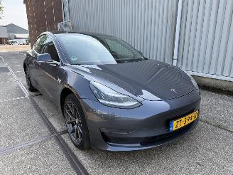 Auto incidentate Tesla Model 3 Performance AWD 75kWh 2019/8