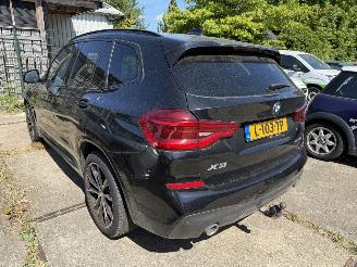 BMW X3 xDrive30i High Executive Pano Leer picture 3