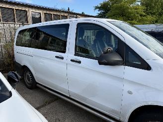 Mercedes Vito Tourer 114CDI 8 Persoons picture 6