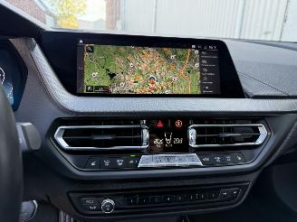 BMW 1-serie 118i M-Sport Automaat picture 19