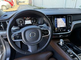 Volvo V-60 2.0 T8 TE AWD Inscription picture 17
