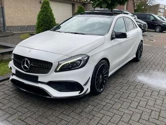 damaged passenger cars Mercedes A-klasse 180 AMG LINE PANORAMADAK NAVI LED 2017/9