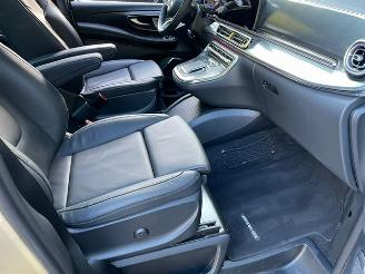 Mercedes V-klasse 300d Lang AMG LINE PANO BURMESTER LEDER picture 10