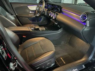 Mercedes Cla-klasse 180 d AMG LINE PANO NAVI CAMERA LED picture 11