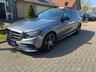 Vaurioauto  passenger cars Mercedes E-klasse 300 de AMG LINE PANO WIDESCREEN NIGHT 2019/11