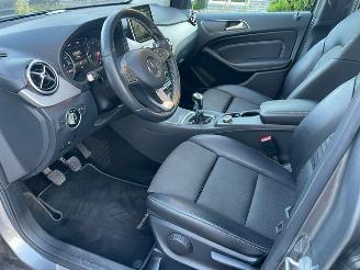 Mercedes B-klasse 180 d NAVI KLIMA PDC picture 7
