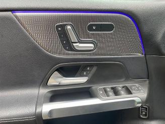 Mercedes GLB 200 d Premium PANO NAVI CAMERA LED picture 12