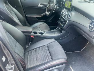Mercedes Cla-klasse 180 AMG LINE PANO CAMERA COMAND picture 12