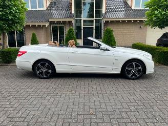 Mercedes E-klasse 200 CGI AVANTGARDE NAVI LEDER XENON picture 2