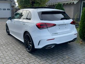 Mercedes A-klasse 200 d AMG LINE PANO LED NAVI CAMERA picture 6