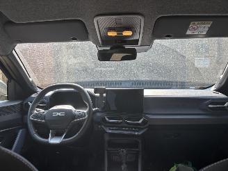 Dacia Duster NEW MODEL HYBRIDE 1.2 TCE 130 PK NAVI CLIMA CAMERA LED VIRTUEEL DASH B.J 2025 SPLINTERNIEUW picture 9