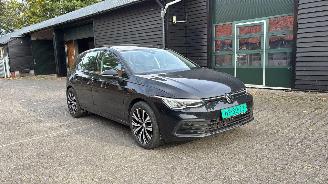 Volkswagen Golf VIII 1.5 PANO CLIMA CAMERA LED 18 Inch B.J 2023 picture 9