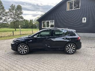 Volkswagen Golf VIII 1.5 PANO CLIMA CAMERA LED 18 Inch B.J 2023 picture 5