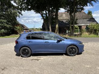 Volkswagen Golf 8,5 FACELIFT 1.5 NAVI CLIMA CAMERA LED VIRT DASH TREKHAAK B.J 12-2024 NEW MODEL picture 4