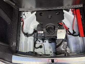 Audi A4 AVANT AUTOMAAT 2.0 S Line NAVI CLIMA LED CRUISE B.J 06-2019 picture 16