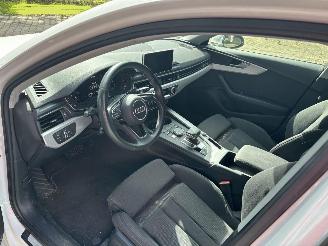 Audi A4 AVANT AUTOMAAT 2.0 S Line NAVI CLIMA LED CRUISE B.J 06-2019 picture 18