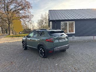 Dacia Duster HYBRIDE 1.6 AUTOMAAT NAVI CLIMA CAMERA VIRT DASH B.J 12-2024 picture 4