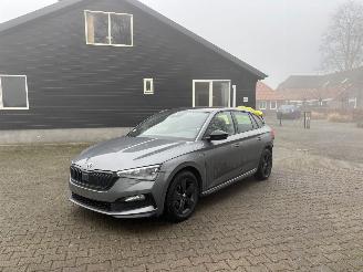 Vaurioauto  passenger cars Skoda Scala 1.5 AUTOMAAT PANO 150 PK MONTE CARLO NAVI CLIMA LED B.J 12-2022 2022/12