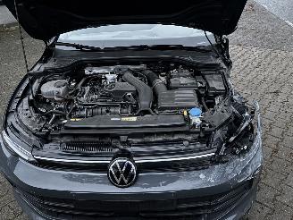 Volkswagen  8.5 ETSI 1.5 HYBRIDE AUTOMAAT NAVI CLIMA CAMERA LED VIRT DASH TREKHAAK B.J 12-2024 picture 17