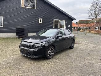 Avarii autoturisme Opel Corsa FACELIFT GS SPORT 102 PK NAVI CLIMA CAMERA LED VIRT DASH FULL OPTIONS B.J 2024 2024/4