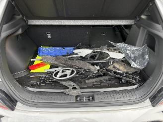 Hyundai Kona N-LINE 125 PK SPORT T-GDI CLIMA CAMERA APP LED B.J 04-2023 LICHTE SCHADE picture 16