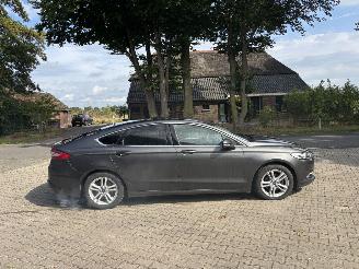 Ford Mondeo 1.5 AUTOMAAT NAVI CLIMA LED TREKHAAK B.J 2018 MOTORSCHADE MOTOR LOOPT picture 8
