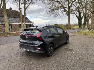 Damaged car Hyundai  AUTOMAAT BLACK EDITION T-GDI 100 PK NAVI AIRCO CAMERA LED B.J 11-2025 2025/11