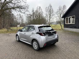 Toyota Yaris AUTOMAAT 1.5 HYBRIDE CLIMA CAMERA B.J 07-2022 picture 4