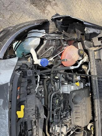 Ford Puma ST LINE NAVI CLIMA CRUISE STOELVERW B.J 2021 LICHTE SCHADE picture 20