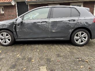 Volkswagen Golf 8 TSI 110 PK EDITION NAVI CLIMA CAMERA LED PRIVACY GLASS B.J 2023 picture 12