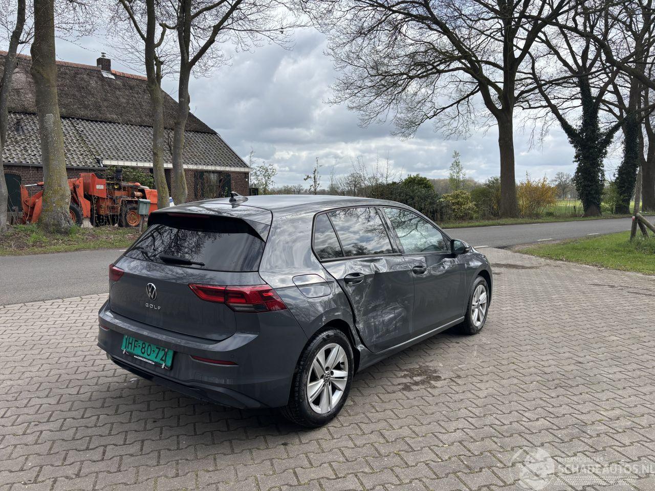 Volkswagen Golf 8 TSI 110 PK NAVI CLIMA VIRT DASH PDC CRUISE B.J 10-2020