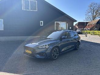 skadebil auto Ford Focus ST LINE PANO NAVI CLIMA CAMERA LED HEAD UP B.J 2019 2019/1