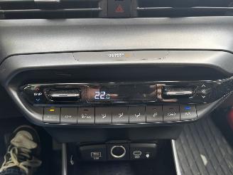 Hyundai I-20 AUTOMAAT PREMIUM SPORT BOSE NAVI CLIMA CAMERA LED B.J 12-2024 picture 14