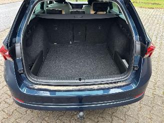 Skoda Octavia TSI AUTOMAAT HYBRIDE NAVI CLIMA VIRT DASH CAMERA TREKHAAK LED B.J 12-2024 picture 11
