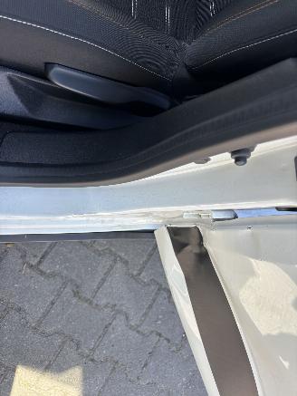 Dacia Sandero STEPWAY TCE AIRCO CAMERA LED PDC B.J 2025 picture 16