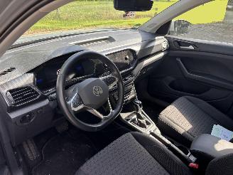 Volkswagen T-Cross TSI 110 PK AUTOMAAT NAVI CLIMA CAMERA VIRT DASH B.J 09-2023 picture 15