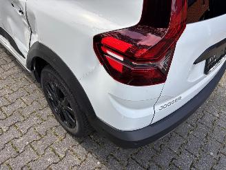 Damaged car Dacia Jogger EXTREEM 110 PK NAVI CLIMA CAMERA 5 P B.J 06-2024 2024/6