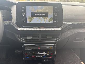 Volkswagen T-Cross AUTOMAAT 116 PK NAVI CLIMA CAMERA B.J 12-2024 FACELIFT picture 13