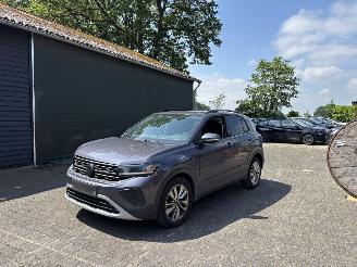Volkswagen T-Cross TSI 116 PK AUTOMAAT NAVI CLIMA CAMERA LED B.J 06-2024 FACELIFT picture 1