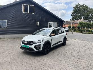uszkodzony samochody osobowe Dacia Jogger EXTREEM 110 PK NAVI CLIMA CAMERA 5 P B.J 06-2024 2024/6
