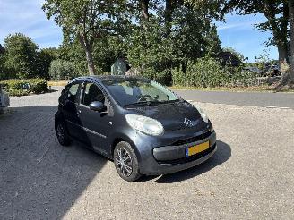 Coche accidentado Citroën C1 1.0 12V EDITION 5-drs Airco Stuurbekr Elec pakket B.J 2005 Geen APK 2005/8