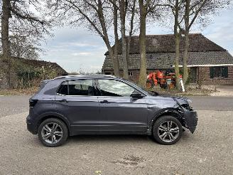 Volkswagen T-Cross 110 PK STYLE NAVI CLIMA CAMERA VIRT DASH B.J 09-2022 PLAATSCHADE picture 5