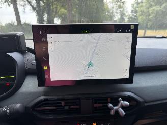 Dacia Jogger 1.8 HYBRIDE AUTOMAAT 7 PERS EXTREEM NAVI CLIMA CAMERA CRUISE LED B.J 04-2026 picture 15