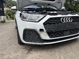 Audi A1 TFSI 95 PK VIRT DASH AIRCO PDC B.J 2023 LICHTE SCHROEFSCHADE picture 12