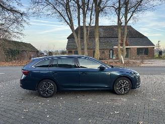 Skoda Octavia TSI AUTOMAAT HYBRIDE NAVI CLIMA VIRT DASH CAMERA TREKHAAK LED B.J 12-2024 picture 6