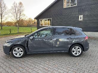 Volkswagen Golf TSI 110 PK NAVI CLIMA CAMERA LED PDC PRIVACY GLASS B.J 04-2023 picture 17