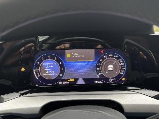 Volkswagen Golf TSI 110 PK NAVI CLIMA CAMERA LED PDC PRIVACY GLASS B.J 04-2023 picture 19