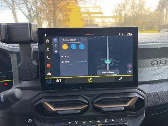 Dacia Duster AUTOMAAT 1.6 HYBRIDE NAVI CLIMA CAMERA PDC LED B.J 12-2024 picture 30