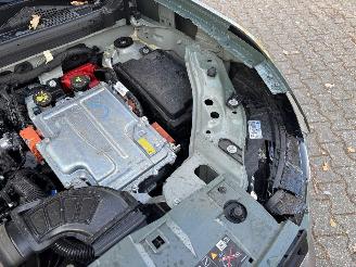 Dacia Duster AUTOMAAT 1.6 HYBRIDE NAVI CLIMA CAMERA PDC LED B.J 12-2024 picture 22