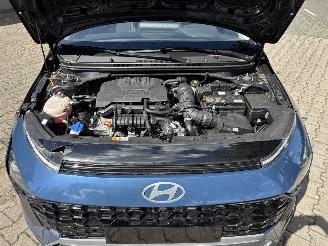 Hyundai Bayon AUTOMAAT GDI 100 PK NAVI AIRCO CAMERA LED VIRT DASH B.J 11/2025 picture 14
